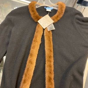 Cashmere sweater LG